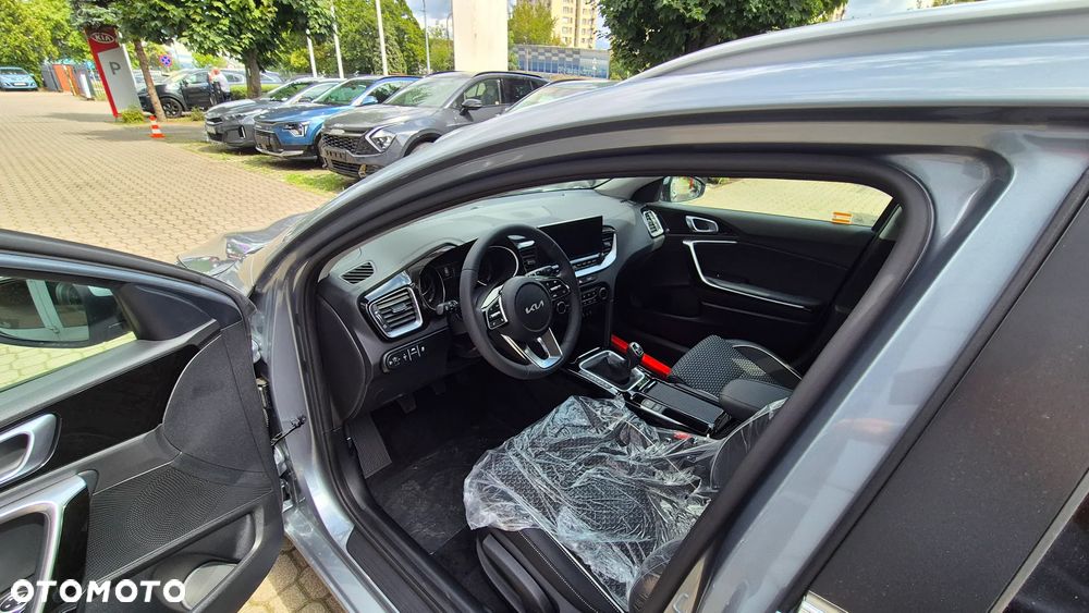 Kia Ceed 1.5 T-GDI Tribute - 9