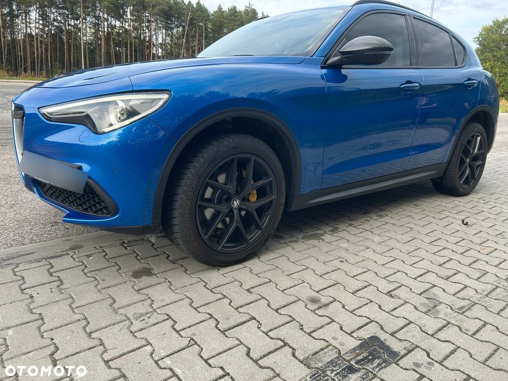 Alfa Romeo Stelvio 2.0 Turbo 16V AT8-Q4 Sprint - 13