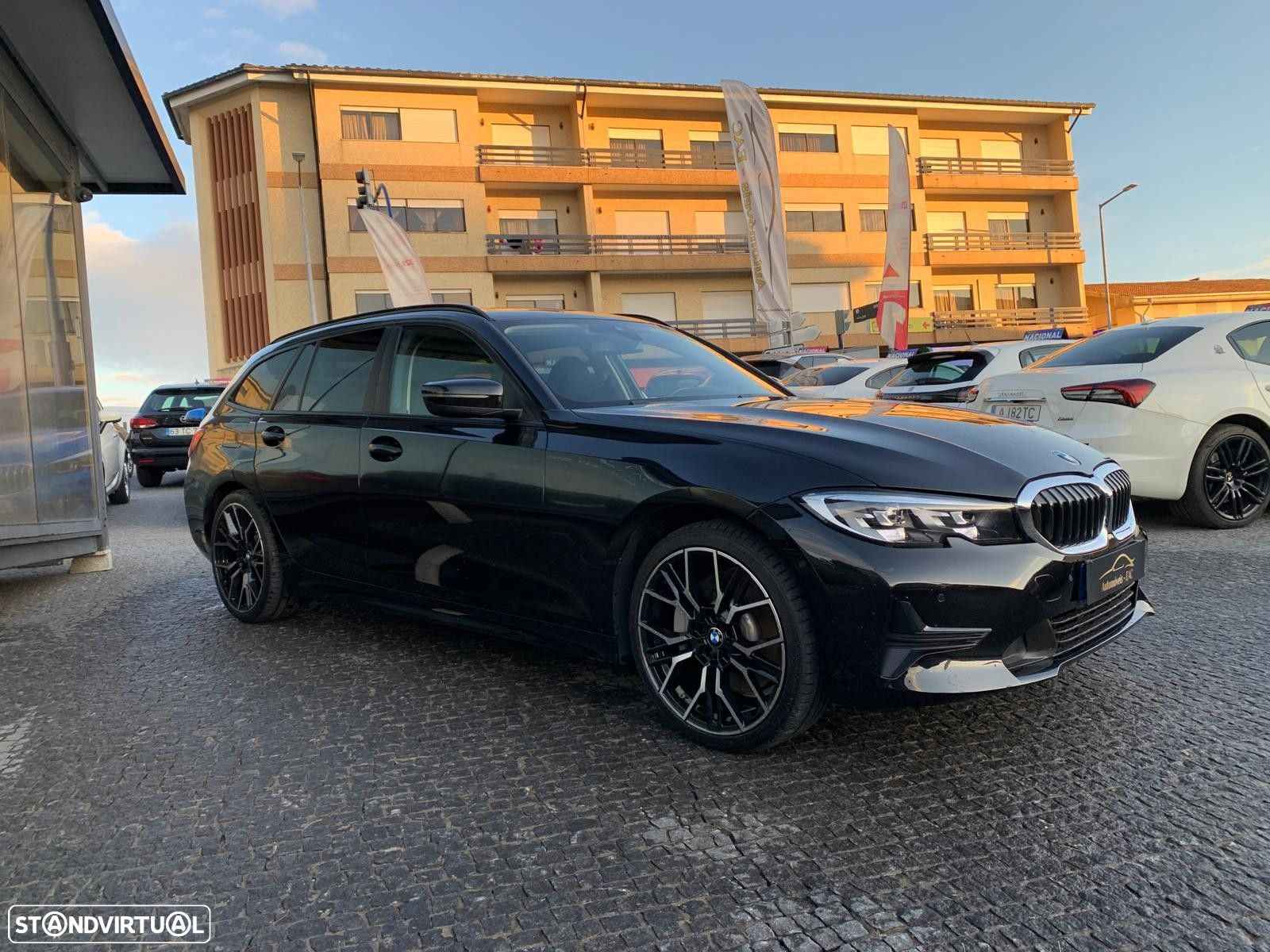 BMW 330 - 3
