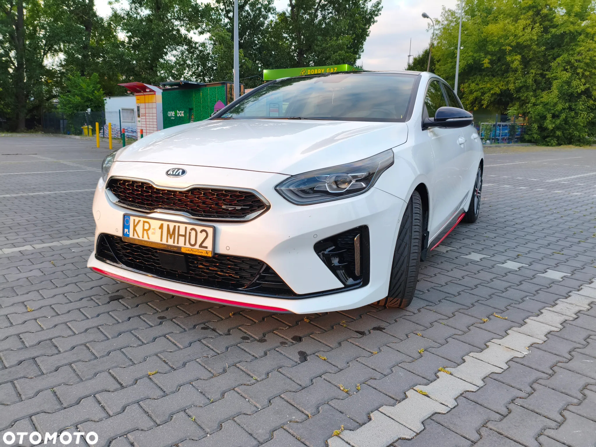 Kia ProCeed 1.6 T-GDI GT DCT - 11