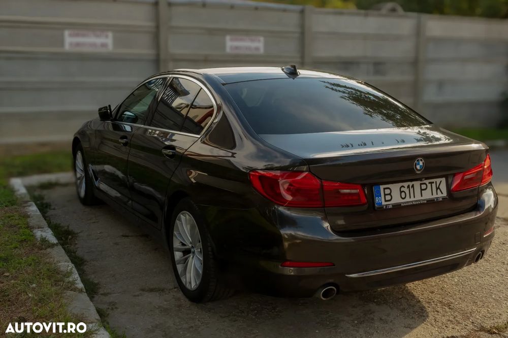 BMW Seria 5 530d xDrive Aut. Luxury Line - 4