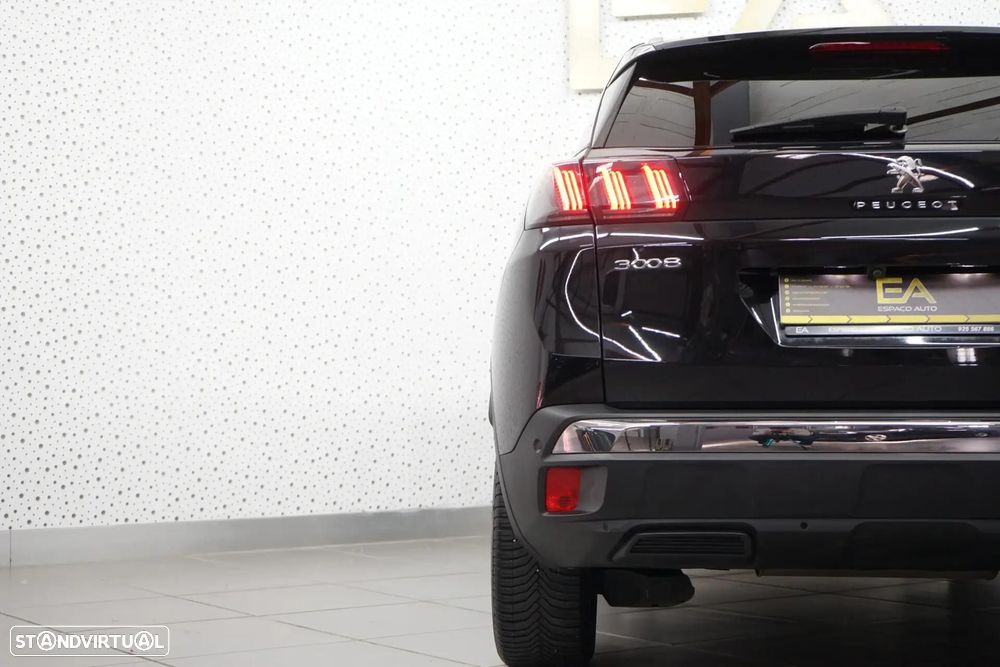 Peugeot 3008 1.2 PureTech Allure - 13