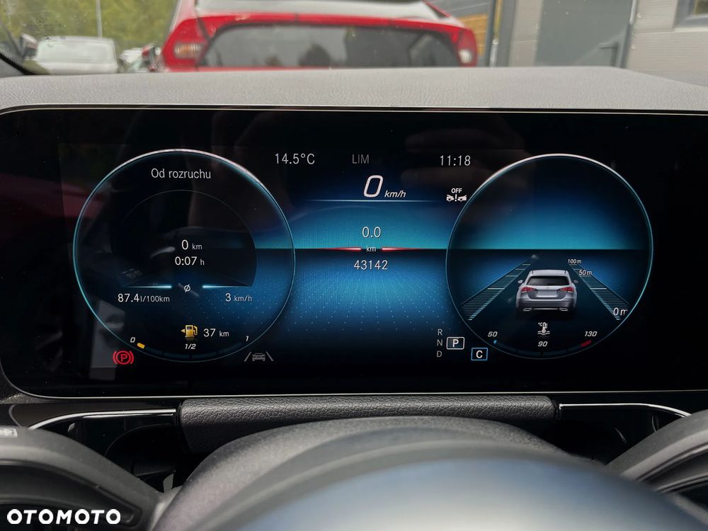 Mercedes-Benz GLA 250 AMG Line - 23