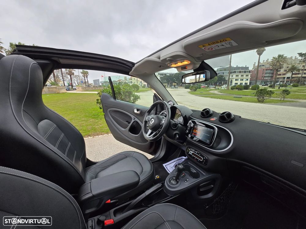 Smart Fortwo Cabrio EQ passion - 19