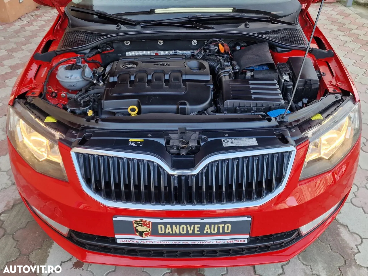 Skoda Octavia 2.0 TDI STYLE - 24