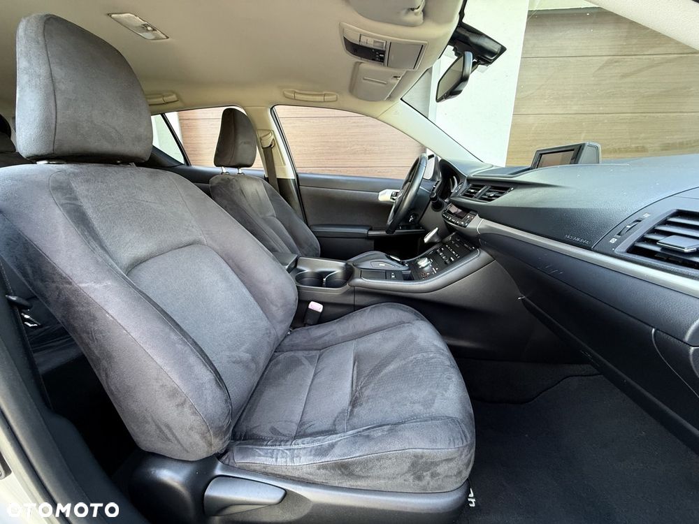 Lexus CT 200h Elegance - 26