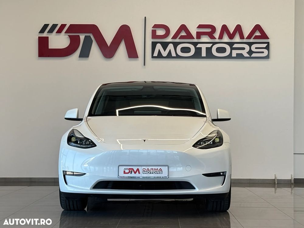 Tesla Model Y - 18