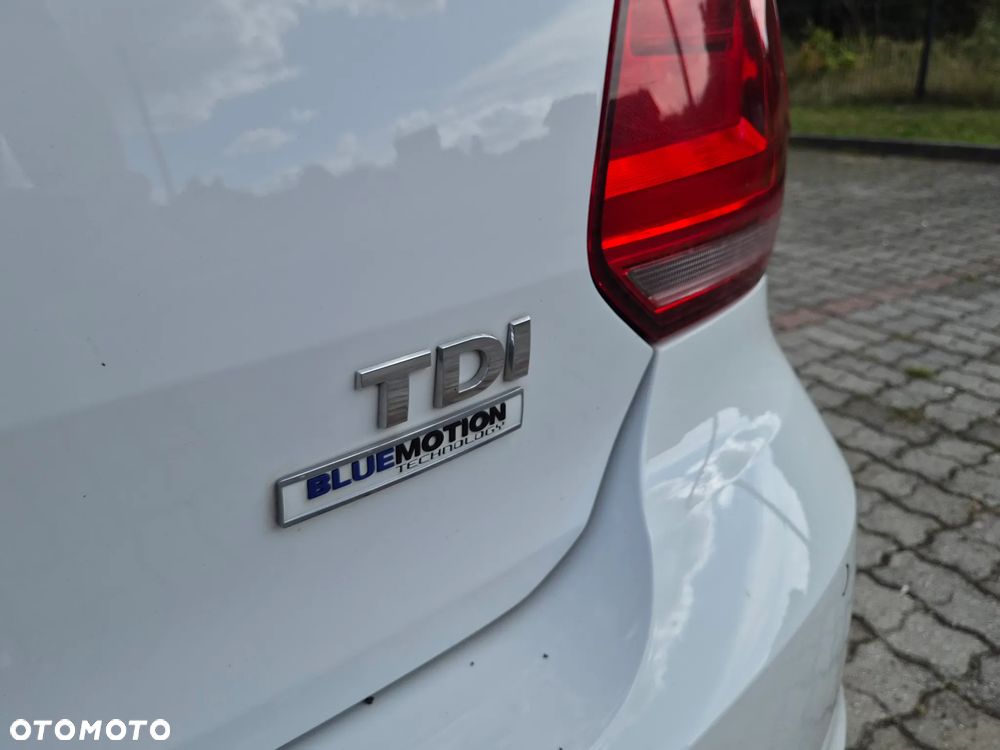 Volkswagen Polo - 11