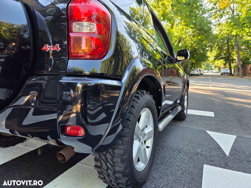 Toyota RAV4 2.0 VIP - 11