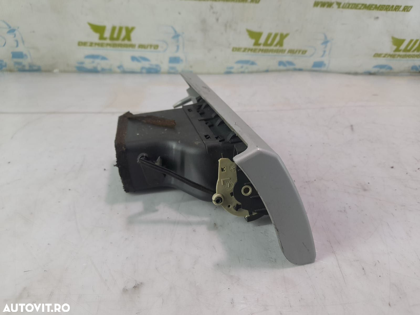 Grila ventilatie bord 91304599 BMW Seria 3 E90 [facelift] [2008 - 201 - 3