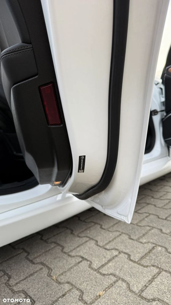 Alfa Romeo Giulia 2.0 Turbo 16V AT8 Veloce - 10