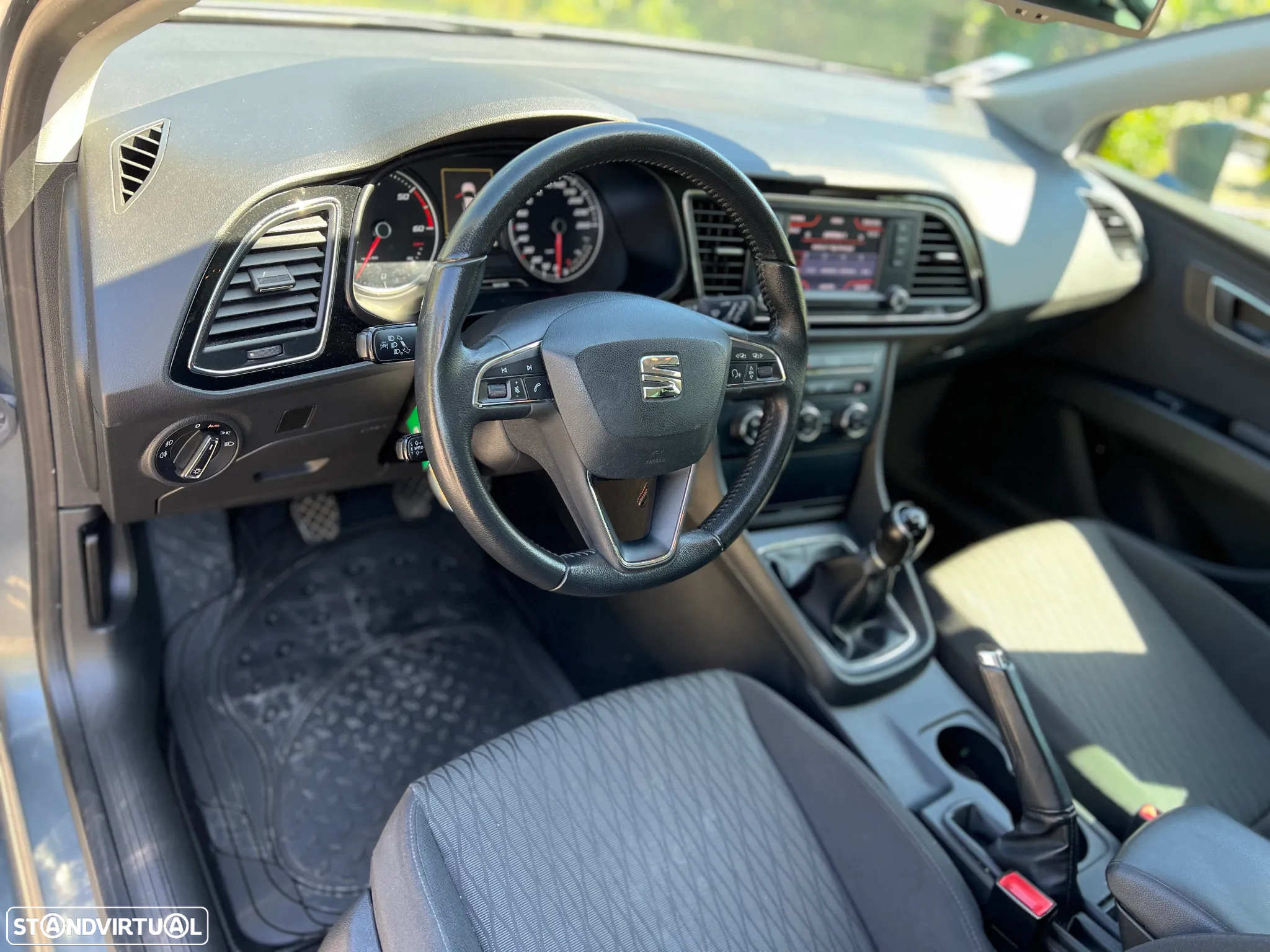 SEAT Leon ST 1.6 TDI Style Ecomotive - 12