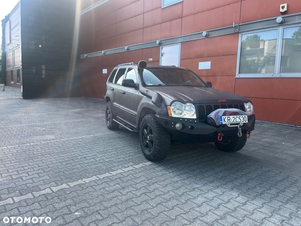 Jeep Grand Cherokee - 1
