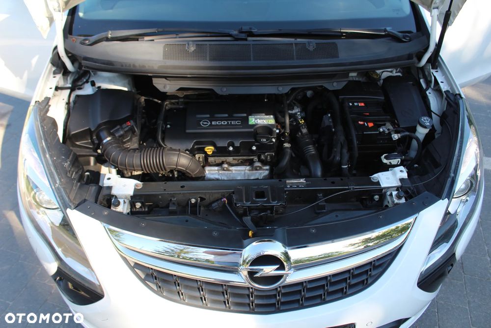 Opel Zafira Tourer 1.4 Turbo ecoFLEX Start/Stop Sport - 25