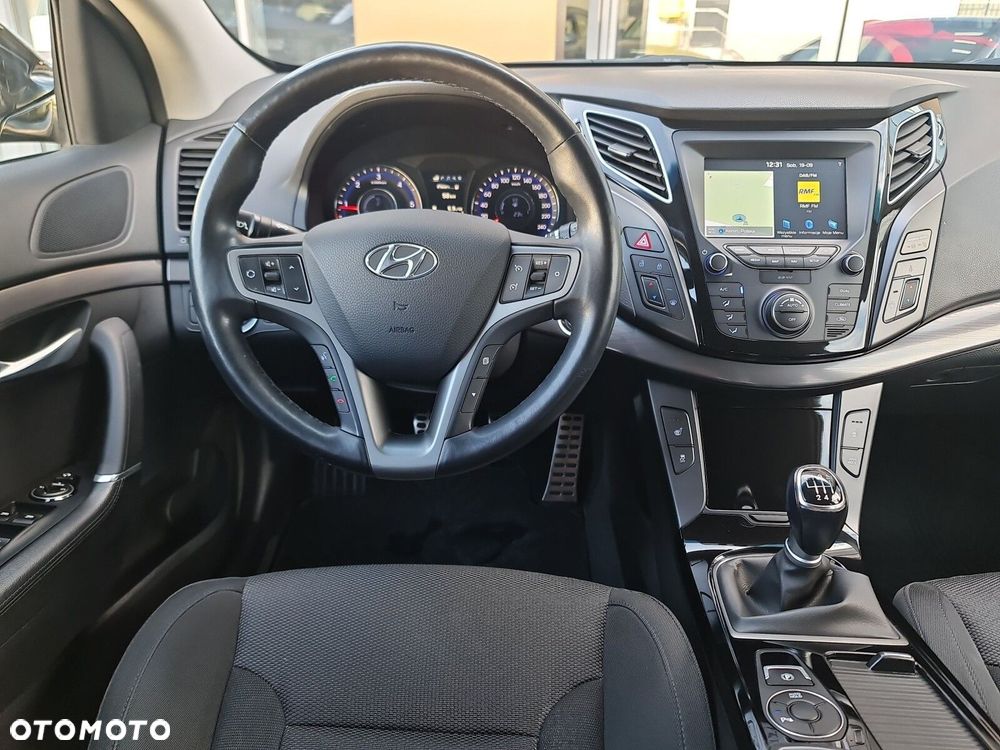 Hyundai i40 - 19