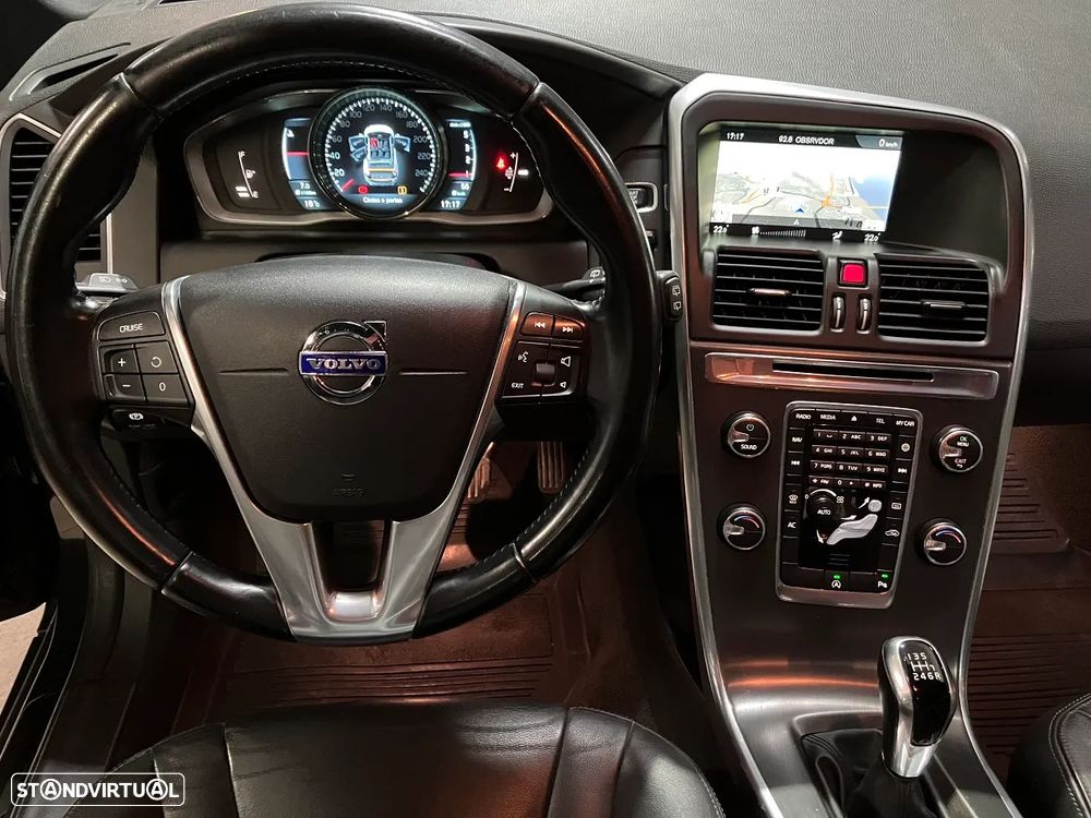 Volvo XC 60 2.0 D4 Summum - 28