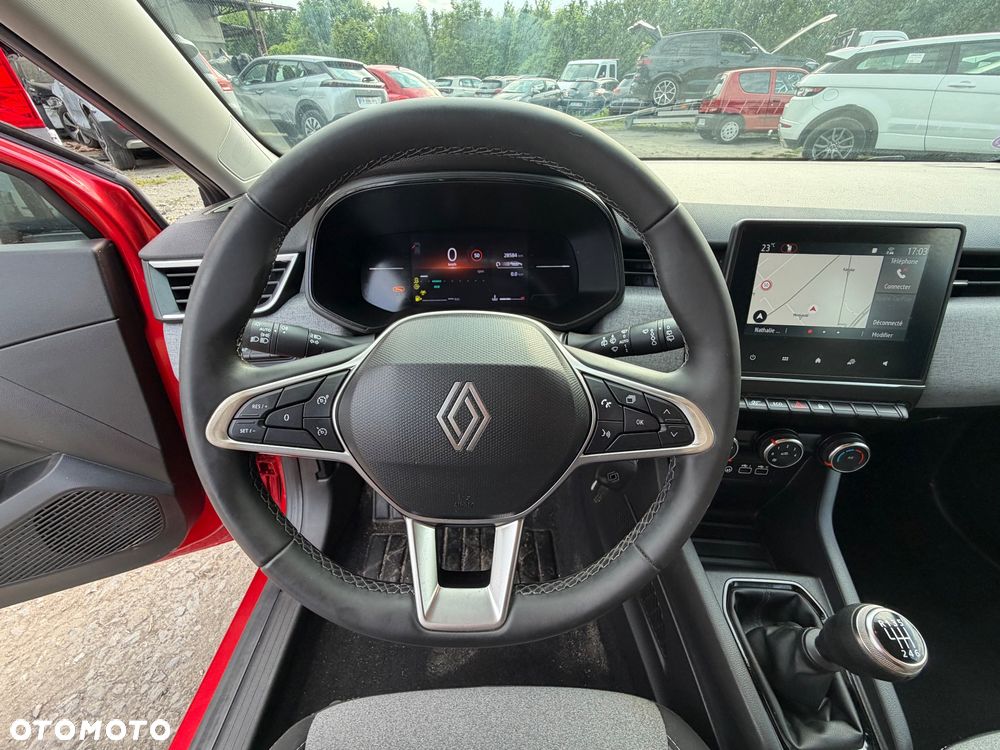 Renault Clio - 8