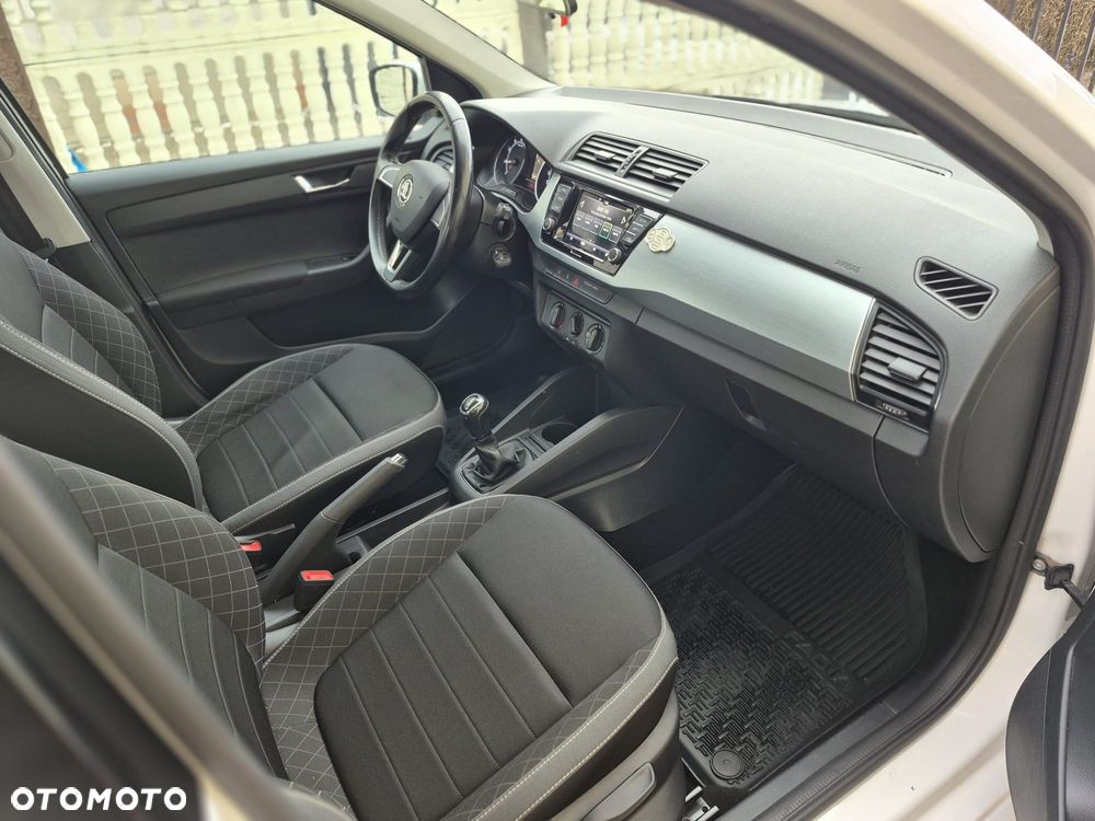 Skoda Fabia 1.0 Ambition - 8