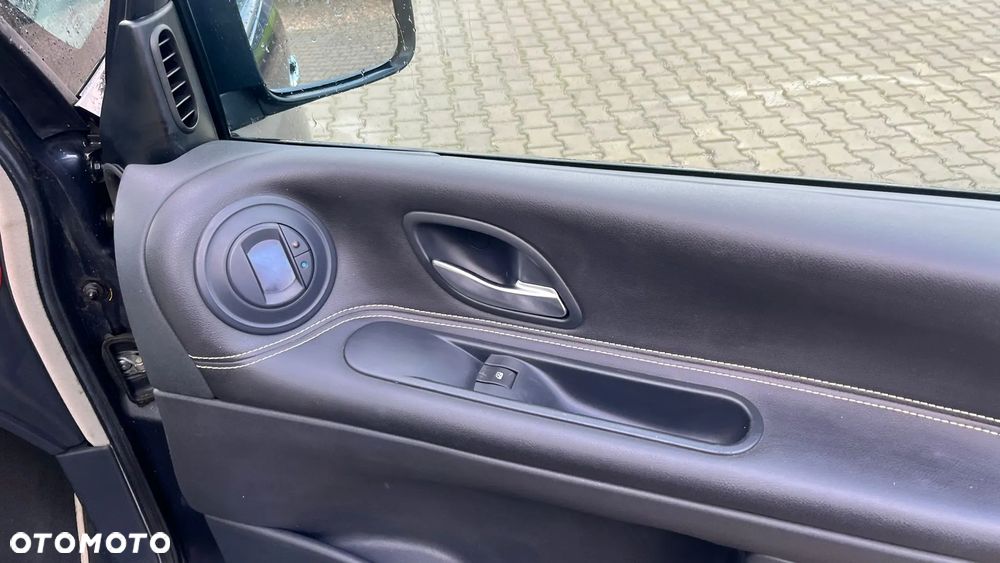 Renault Grand Espace 2.0 dCi FAP Initiale - 24