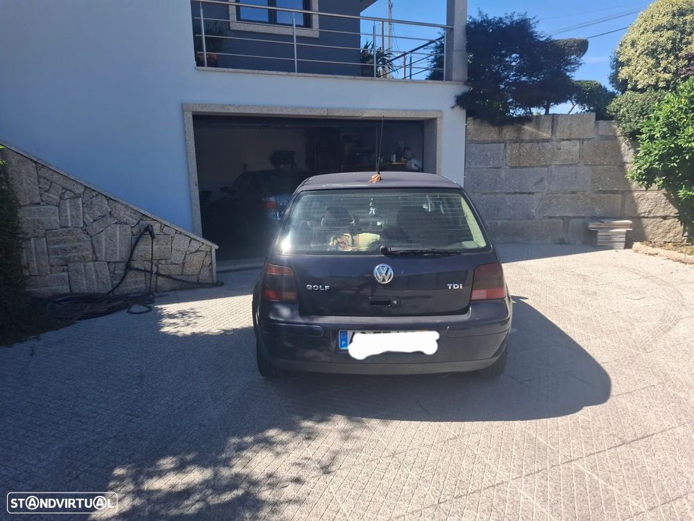 VW Golf - 1