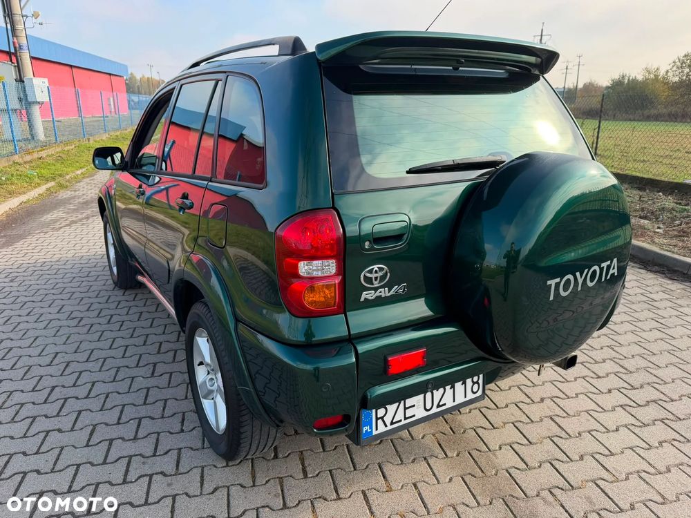 Toyota RAV4 2.0 D-4D Prestige - 22