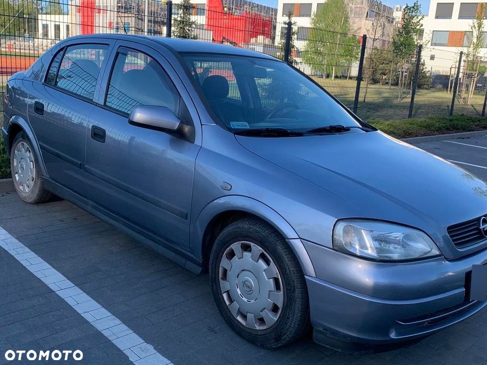 Opel Astra 1.4 Start - 4
