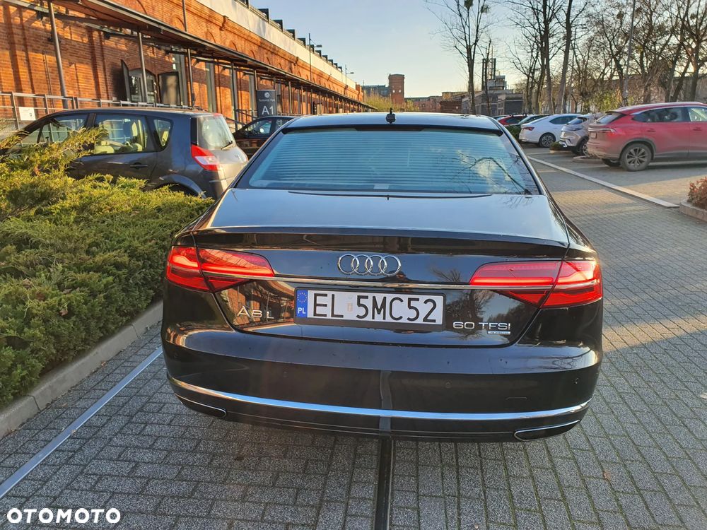 Audi A8 4.0 TFSI L Quattro - 16