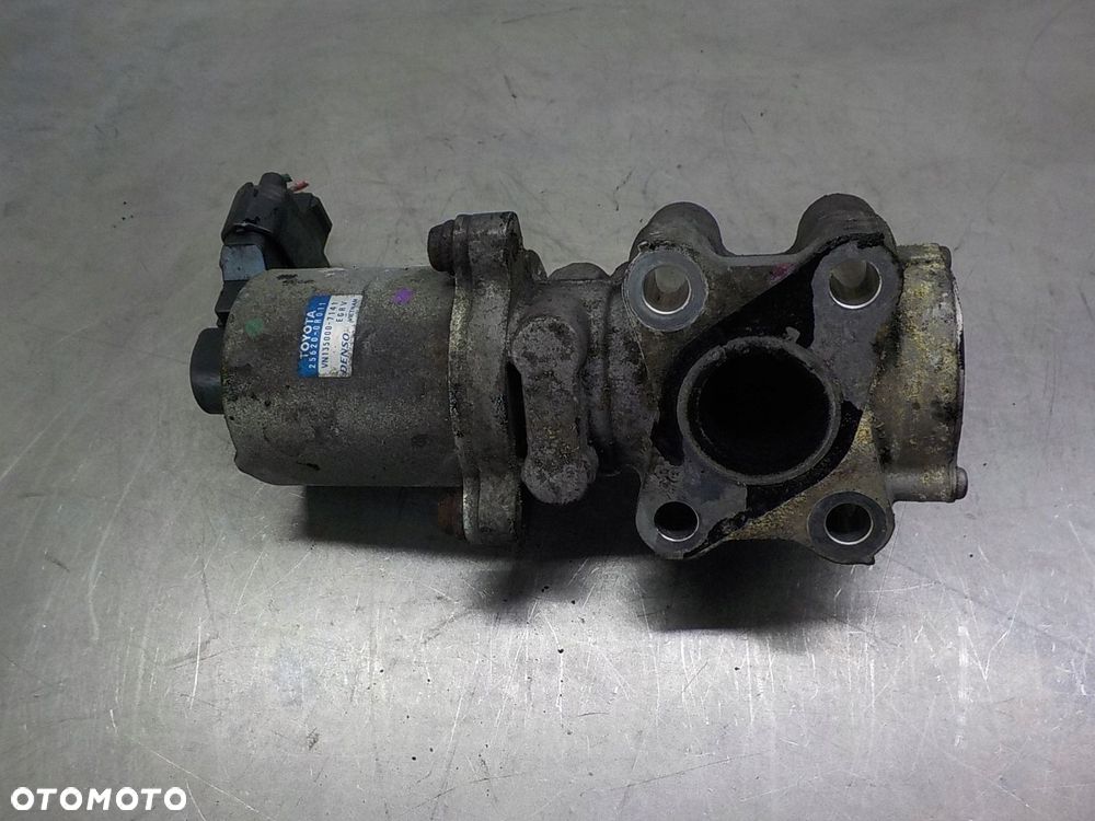 TOYOTA COROLLA VERSO 2.0 D4D ZAWÓR EGR 25620-0R011 - 3