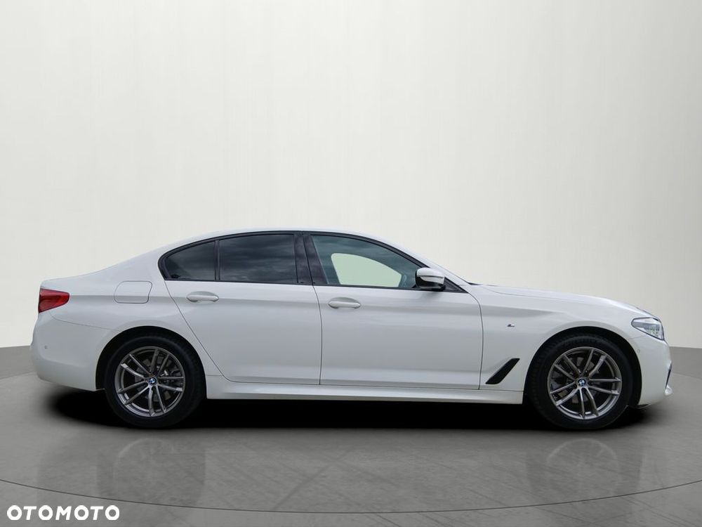 BMW Seria 5 520d M Sport sport - 6