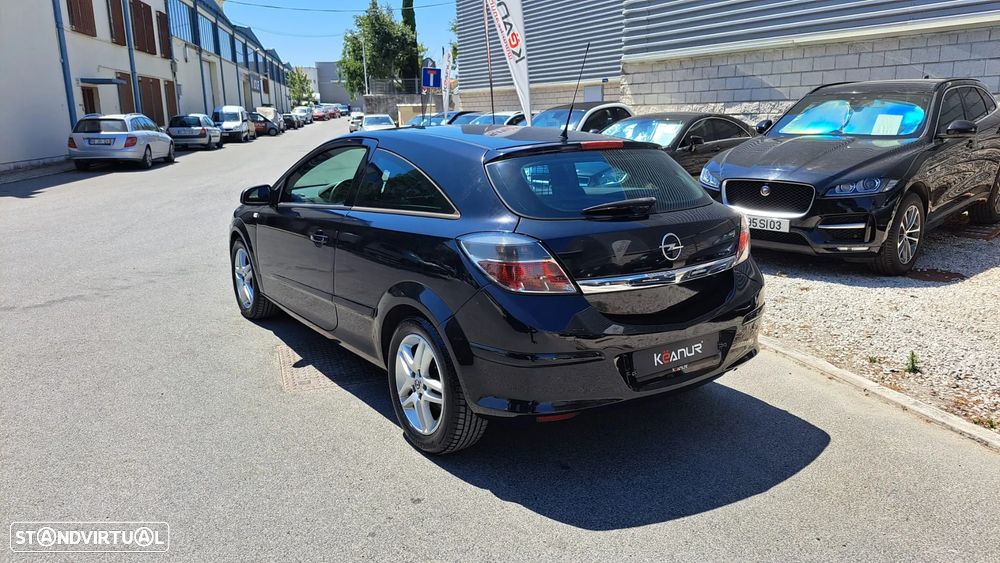 Opel Astra GTC 1.7 CDTI Sport - 21