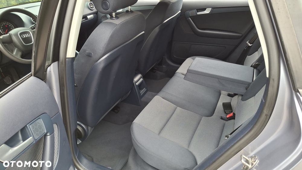 Audi A3 Sportback 1.6 FSI Ambition - 16