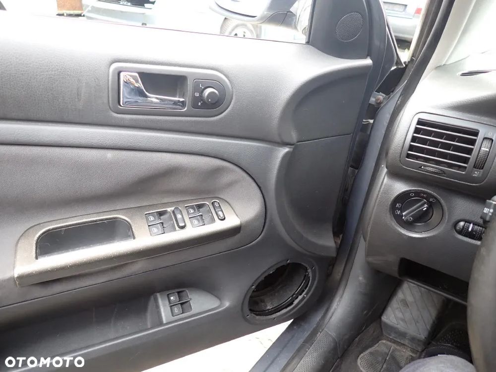 CZĘŚCI - Vw Passat B5 1,9 TDI 130KM AVF FILM 6B HHQ LIFT KOMBI lakier LA7T 2005r. INDEX - 9679 - 15