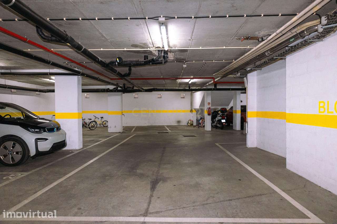 Estacionamento em Zona Premium de Lisboa | Alcântara | Rendimento Gara - Grande imagem: 3/14