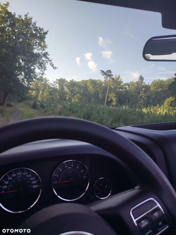 Jeep Wrangler - 17