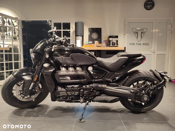 Triumph Rocket