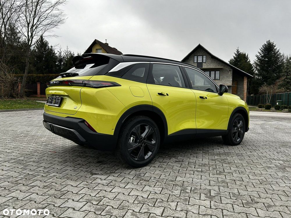 BAIC 5 - 5