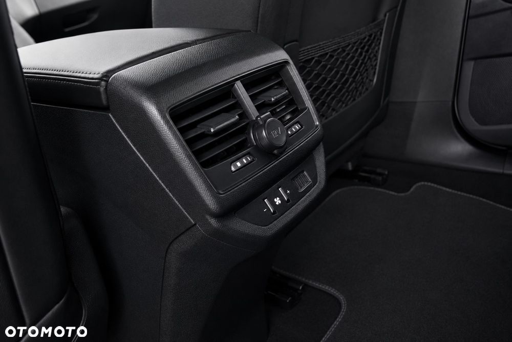 Peugeot 5008 1.6 BlueHDI Allure S&S EAT6 - 10