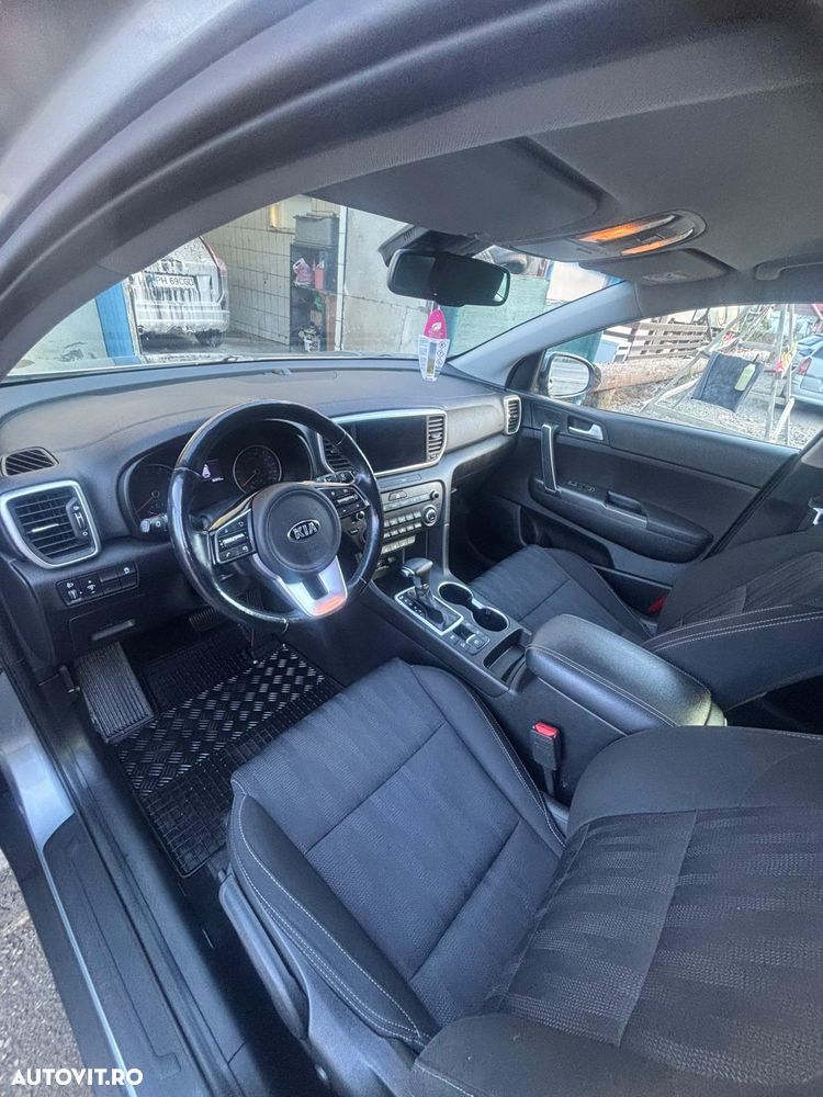 Kia Sportage 1.6 T-GDI 7DCT 4x2 Style - 3