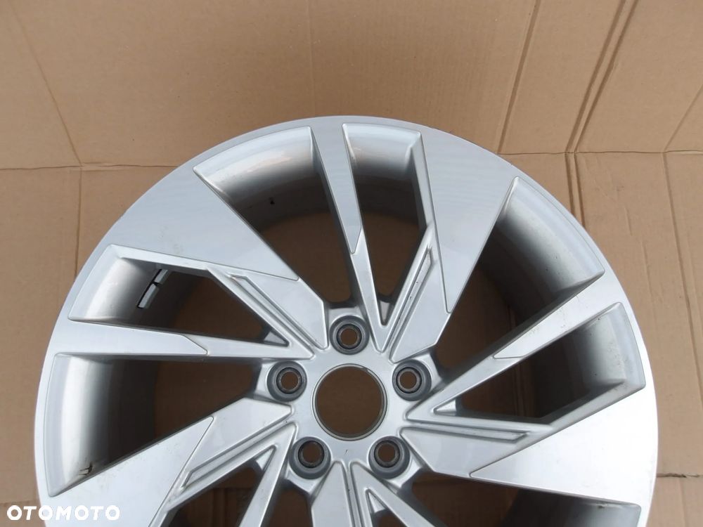 FELGA 8X18 ET46 AUDI 8Y0601025F - 18
