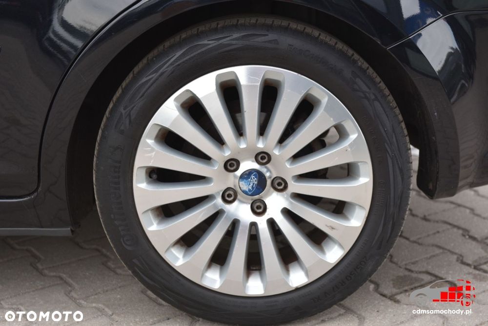 Ford C-MAX - 12