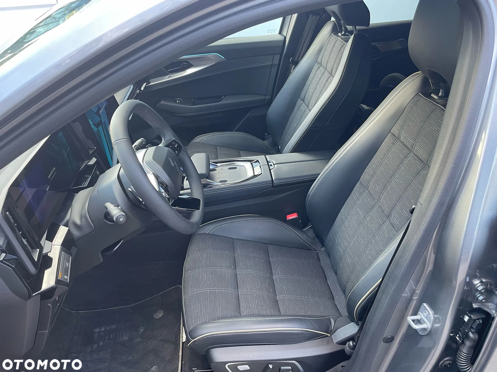 Renault Austral 1.2 E-Tech Full Hybrid 200 Iconic MMT - 5