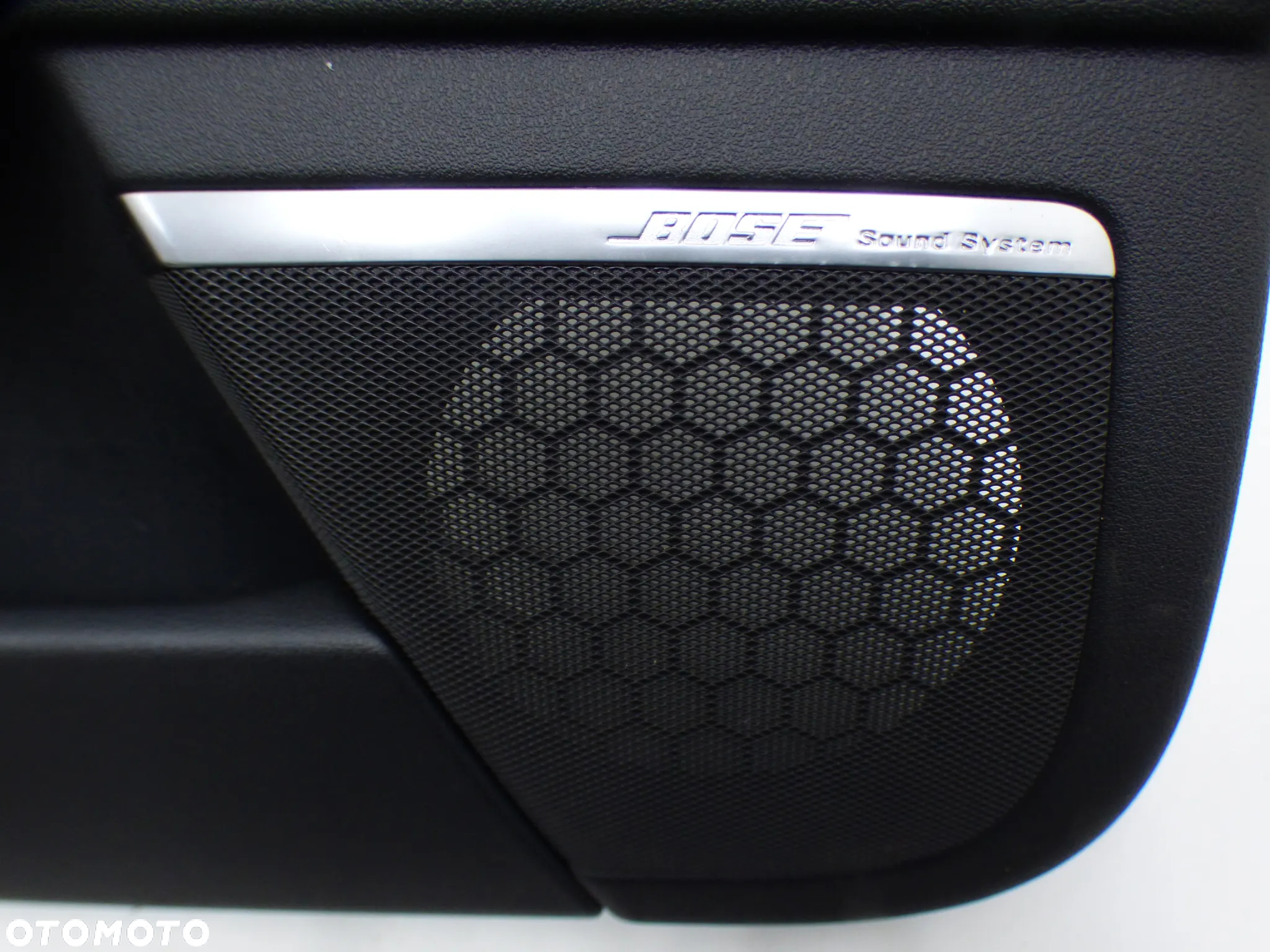 AUDI A3 8P LIFT 3D BOCZEK DRZWI LEWY PRZÓD TAPICERKA UK RHD GORLICE - 2