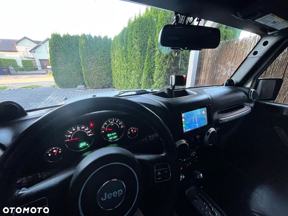Jeep Wrangler 3.6 Unlim Sahara - 13