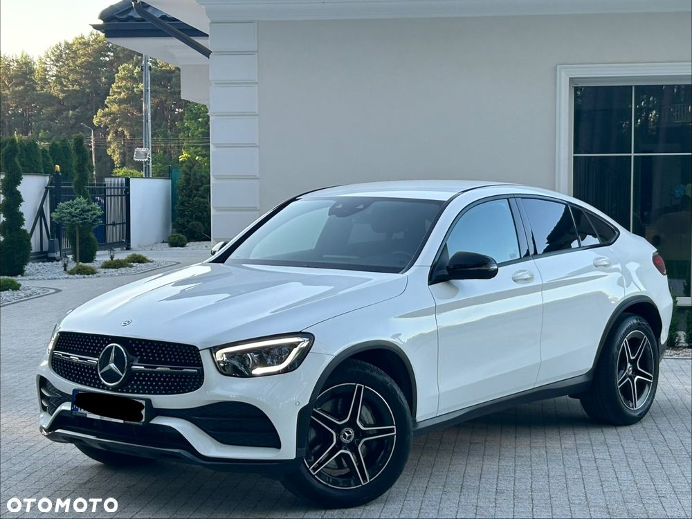 Mercedes-Benz GLC 300 4Matic 9G-TRONIC AMG Line Plus - 3