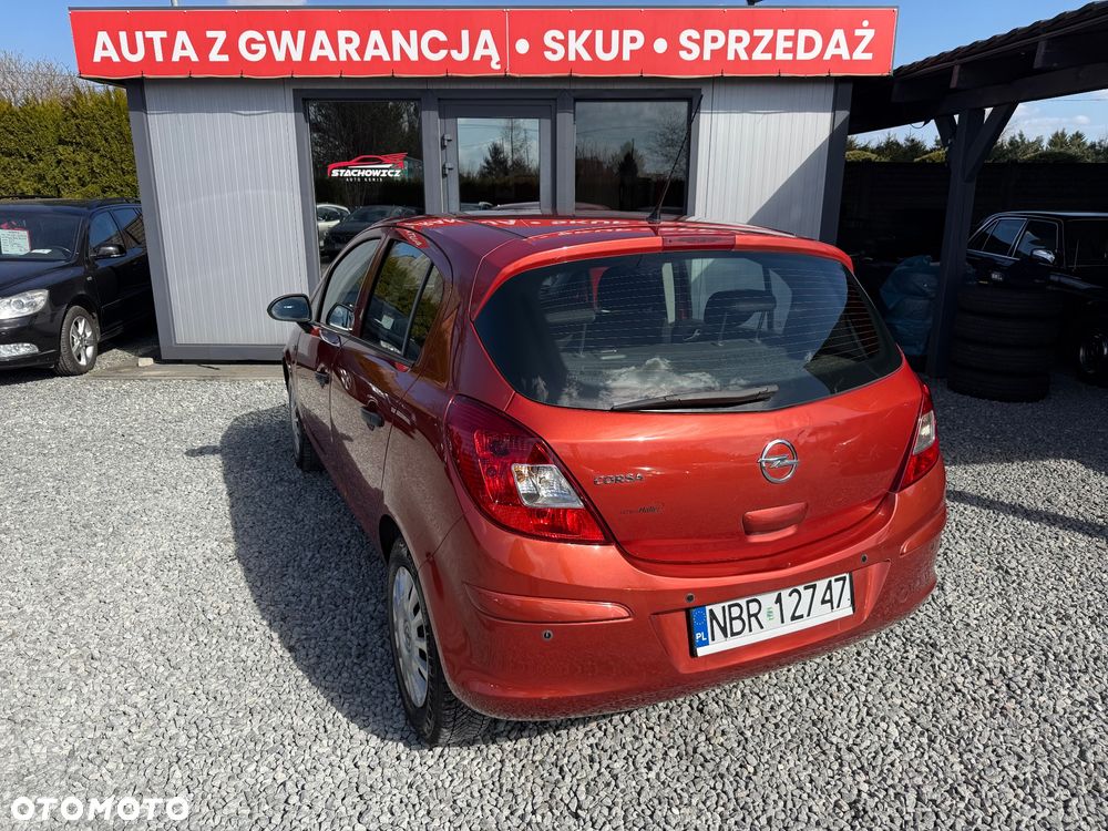 Opel Corsa 1.2 16V Essentia - 5