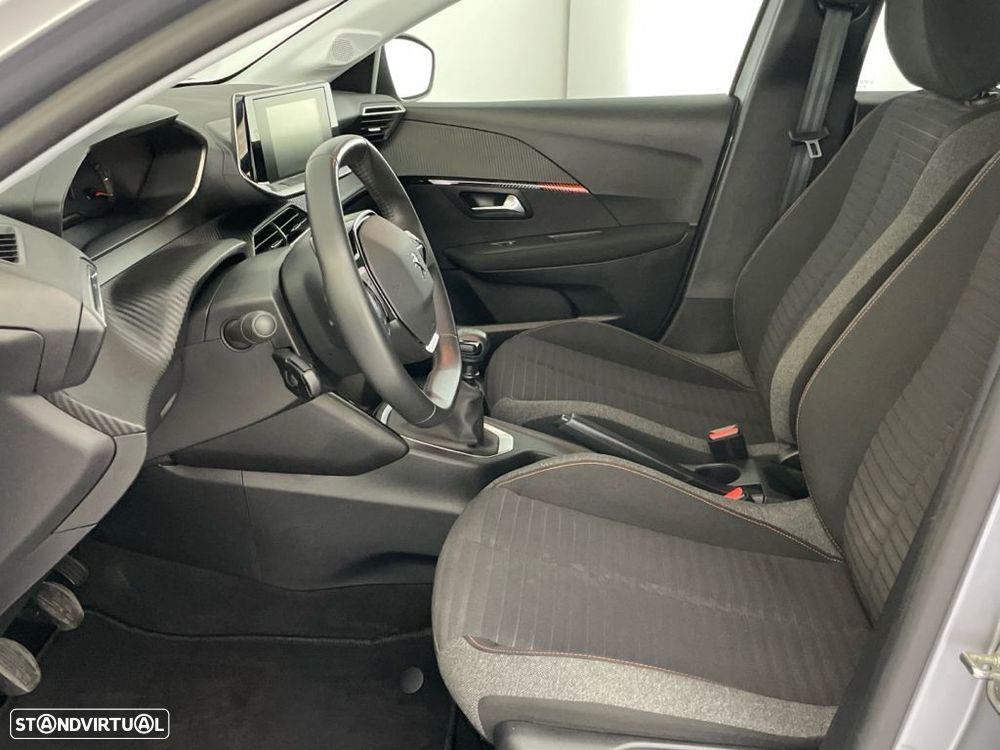 Peugeot 208 1.2 PureTech Allure - 11