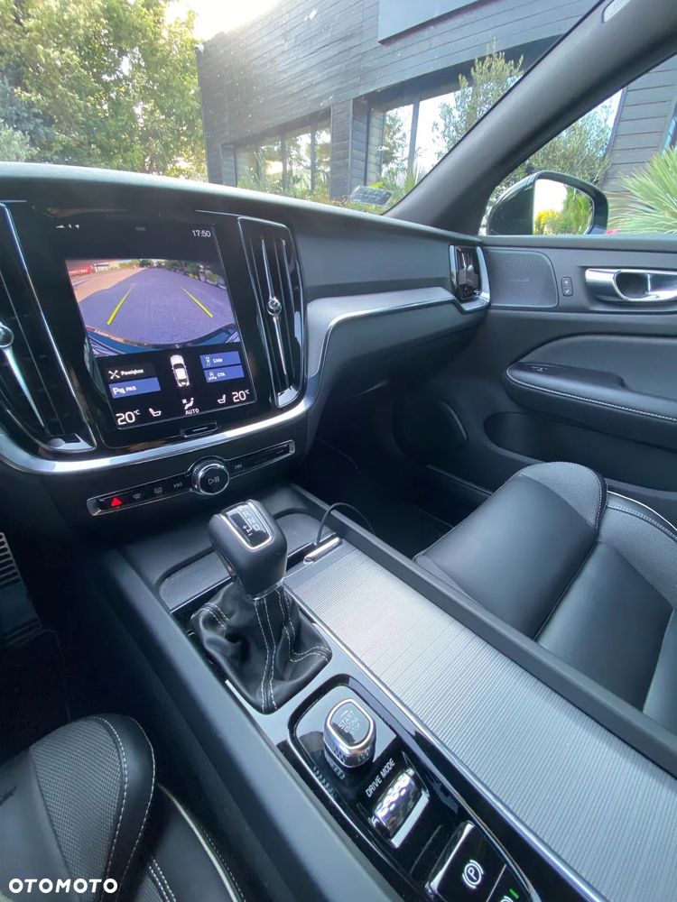 Volvo S60 T4 R-Design - 20