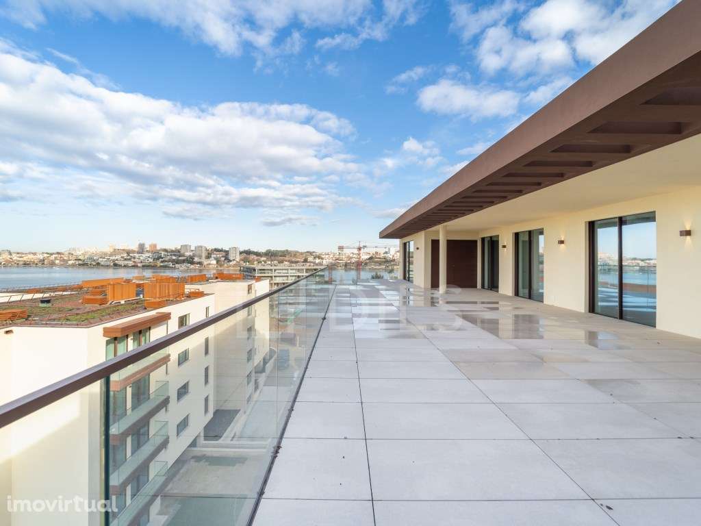 Penthouse T4 em Vila Nova de Gaia na Quinta Marques Gomes - Grande imagem: 4/60