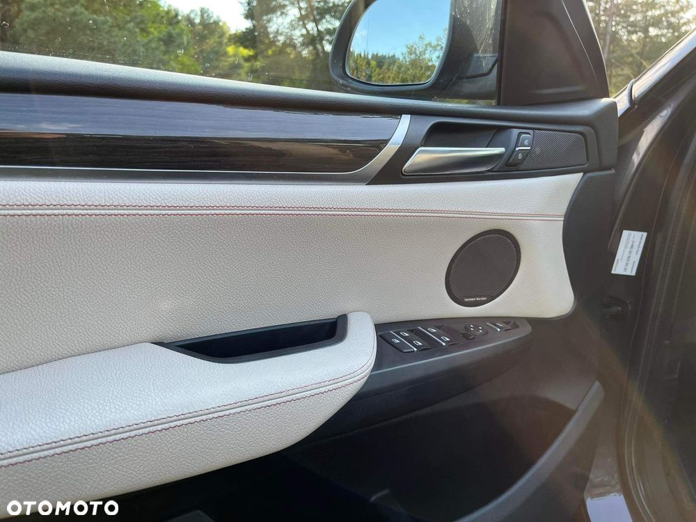 BMW X4 xDrive20d xLine - 13