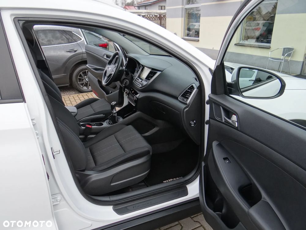 Hyundai Tucson blue 1.6 GDi 2WD Advantage - 33